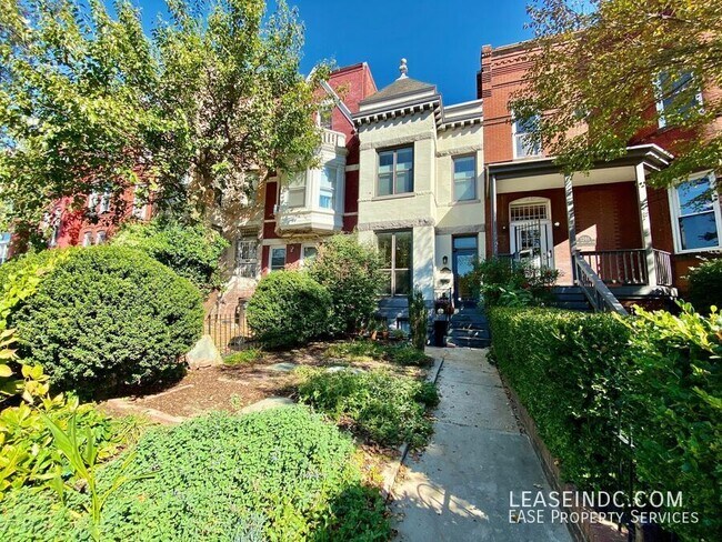 property at 1203 New Jersey Ave NW