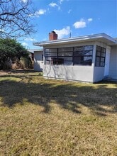 2118 Lake Christie Dr in Orlando, FL - Building Photo - Building Photo