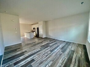 108 Dogwood Vlg Trl in Mooresville, NC - Building Photo - Building Photo