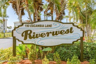 190 Escambia Ln in Cocoa Beach, FL - Building Photo - Building Photo