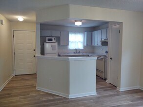 8961 Ivey Rd in Jacksonville, FL - Building Photo - Building Photo