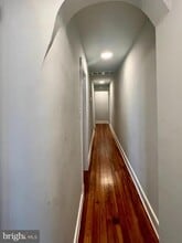 102 S Lawrence St in Charles Town, WV - Building Photo - Building Photo