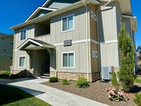 3590 E Grand Forest Dr