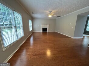 5445 Silk Oak Way in Sugar Hill, GA - Building Photo - Building Photo
