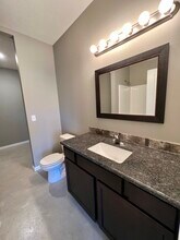 4801 N Hillside Ct in Wichita, KS - Building Photo - Building Photo