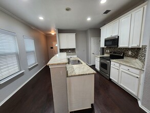 13104 Brook Arbor in San Antonio, TX - Building Photo - Building Photo