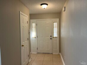 6867 Cedar Ridge Cir in Milton, FL - Building Photo - Building Photo