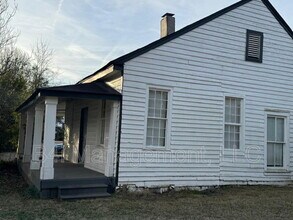 306 Veazey St in Union Point, GA - Building Photo - Building Photo