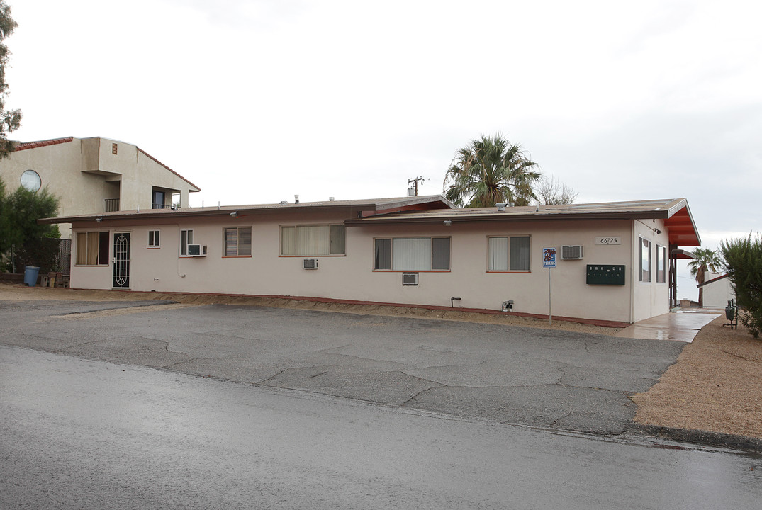 66725 12th St in Desert Hot Springs, CA - Building Photo