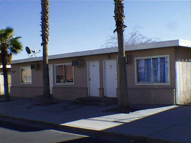 2204 Sunrise Ave in Las Vegas, NV - Foto de edificio - Building Photo