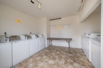 Trails West Apartments in Farmington, MO - Foto de edificio - Interior Photo