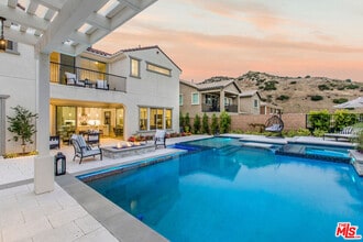 24407 Clear Creek Pl in Los Angeles, CA - Building Photo - Building Photo