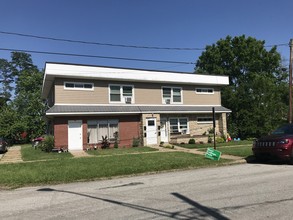 492 S 5th St in Indiana, PA - Building Photo - Building Photo