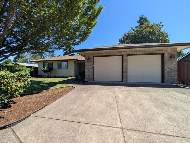 3845 Robbie St in Eugene, OR - Building Photo - Building Photo