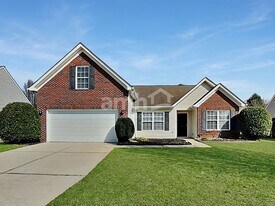 116 Golden Valley Dr in Mooresville, NC - Building Photo