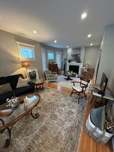 448 Crescent Ave, Unit Lower in Buffalo, NY - Building Photo - Building Photo