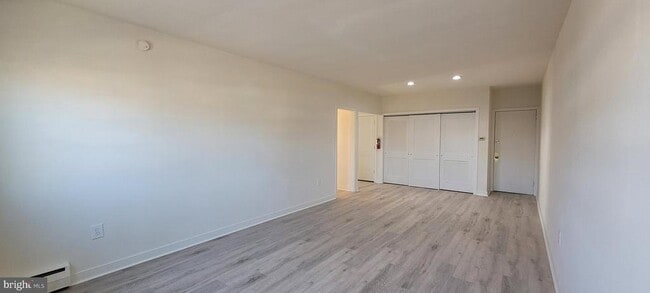 3 W Park Ave in Oaklyn, NJ - Building Photo - Building Photo