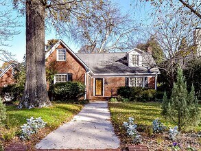 711 Mt Vernon Ave in Charlotte, NC - Building Photo - Building Photo