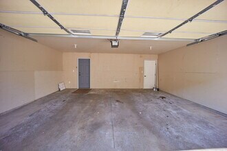 5043 56th St NW in Rochester, MN - Foto de edificio - Building Photo