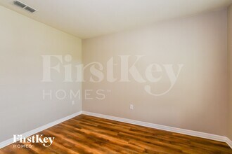 3016 Serendipity Wy in Davenport, FL - Foto de edificio - Building Photo