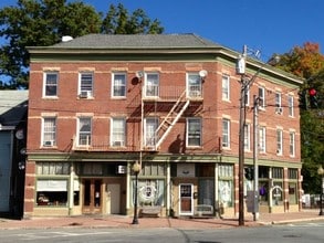 2 N Church St in Goshen, NY - Building Photo - Building Photo
