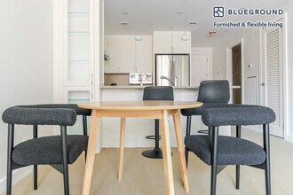 425 8th St NW in Washington, DC - Building Photo - Building Photo