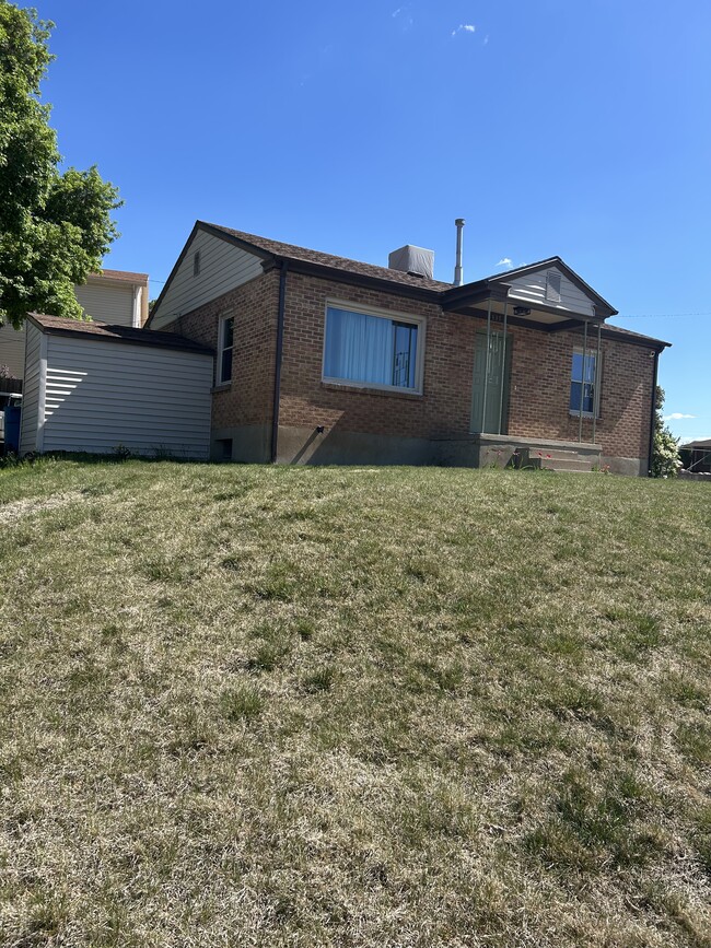 337 Highland Dr