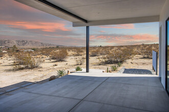 66050 Cottonwood Dr in Joshua Tree, CA - Foto de edificio - Building Photo