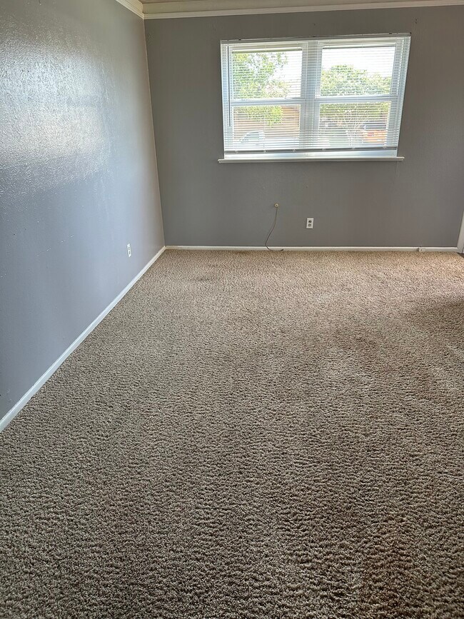 4034 Hooper Dr in Wichita Falls, TX - Building Photo - Building Photo