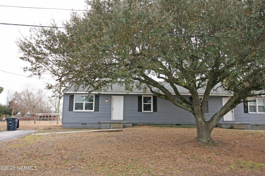 326 Starling St in Jacksonville, NC - Building Photo