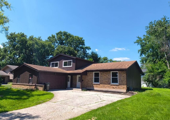 property at 117 Tupelo Ave