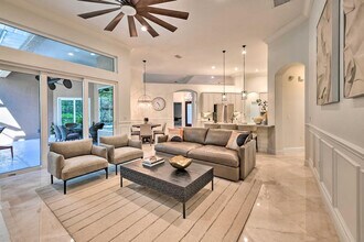 7510 Camden Harbour Dr in Bradenton, FL - Building Photo - Building Photo