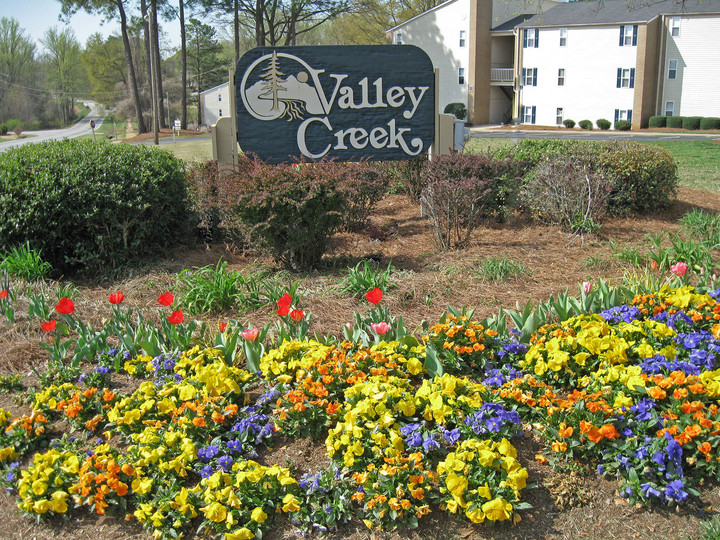 Valley Creek in Spartanburg, SC - Foto de edificio