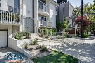 426 S Venice Blvd in Los Angeles, CA - Building Photo - Building Photo