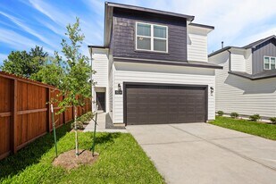 3510 Lazy J Dr in Houston, TX - Building Photo