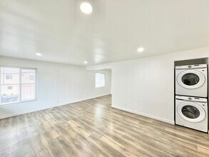 4132 W 118th St in Hawthorne, CA - Building Photo - Building Photo