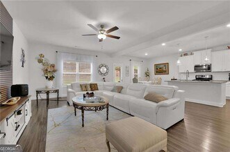 57 Station Overlook Wy in Auburn, GA - Building Photo - Building Photo