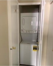 331B Delancey Pl, Unit B in Mount Laurel, NJ - Building Photo - Building Photo