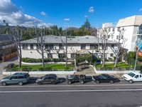 Woodman Villas in Sherman Oaks, CA - Building Photo - Building Photo