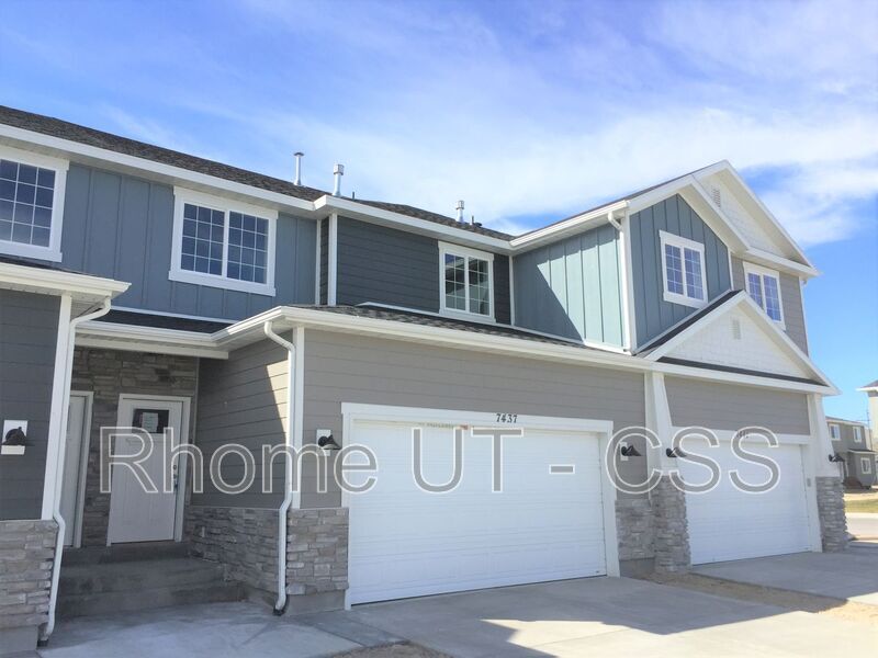 7437 Hutch Ln in Eagle Mountain, UT - Building Photo