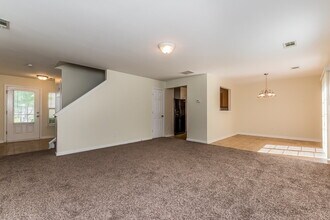 2740 Mayfair Dr in Cumming, GA - Building Photo - Building Photo