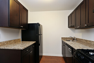 Gwynn Oak Apartments in Gwynn Oak, MD - Building Photo - Interior Photo