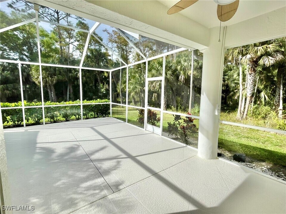 6171 Lancewood Way in Naples, FL - Building Photo