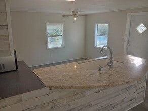 6519 Sandra Dr in Port Richey, FL - Building Photo - Building Photo