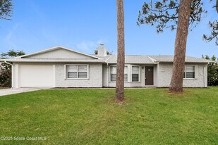 147 Ramie Ln in Port St. Lucie, FL - Building Photo