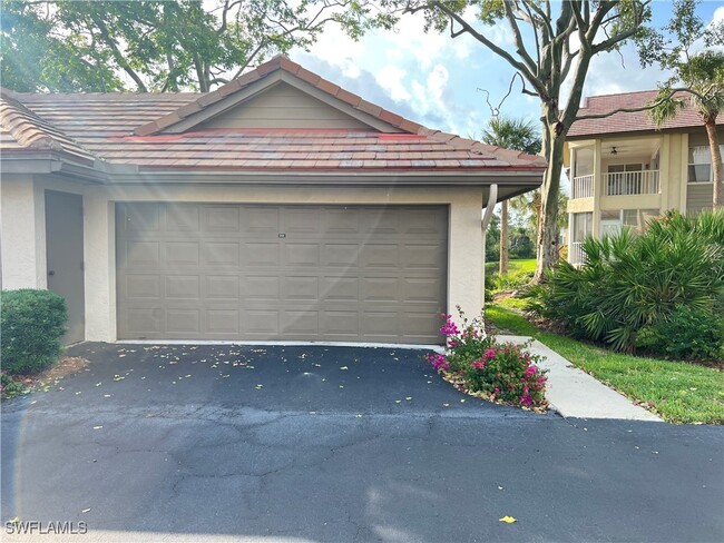 26891 Wedgewood Dr in Bonita Springs, FL - Building Photo - Building Photo
