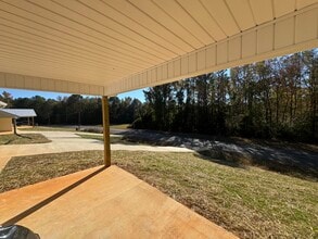 376 Silver Run Rd in Munford, AL - Foto de edificio - Building Photo