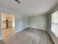 2938 Woodfield Dr photo'