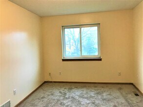 9283 Oriole Ln in Monticello, MN - Building Photo - Building Photo