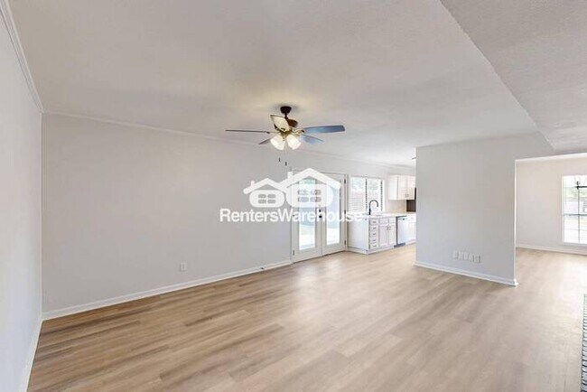 1909 Montana Trail in Plano, TX - Building Photo - Building Photo